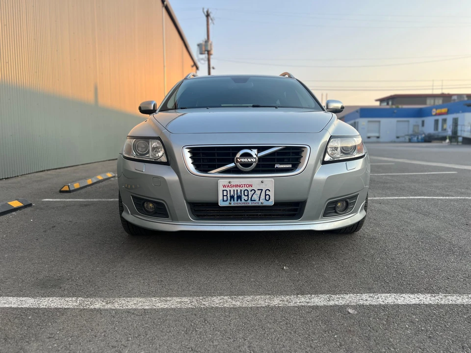 2010 Volvo V50 - Image 6 of 31