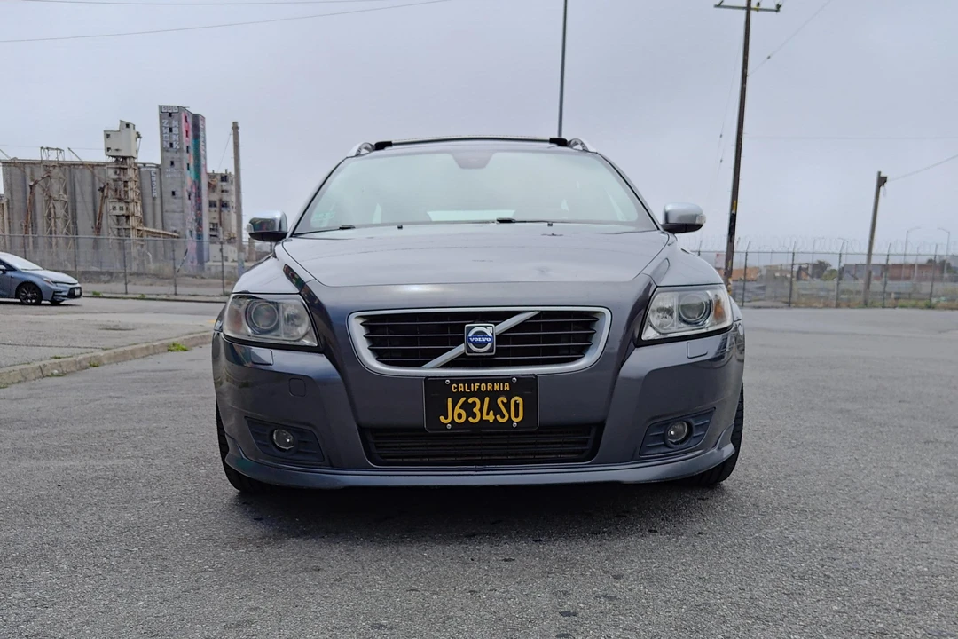 2010 Volvo V50 - Image 6 of 31