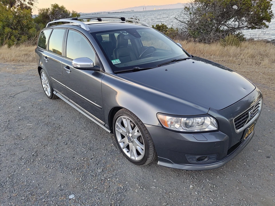 2010 Volvo V50 - Image 20 of 31