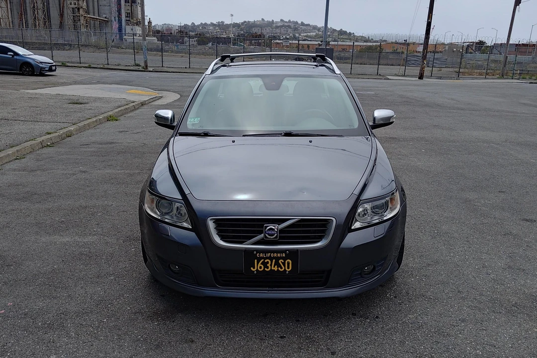 2010 Volvo V50 - Image 7 of 31