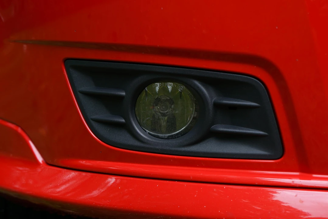 2010 Volvo V50 - Image 25 of 31