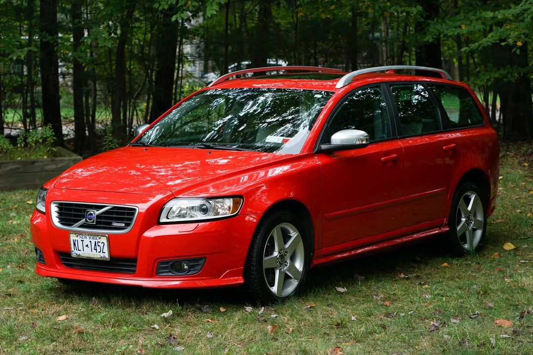 2010 Volvo V50 - Image 9 of 31