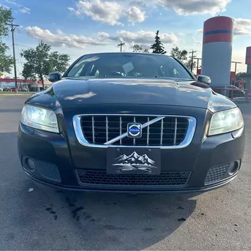2010 Volvo V70 3.2