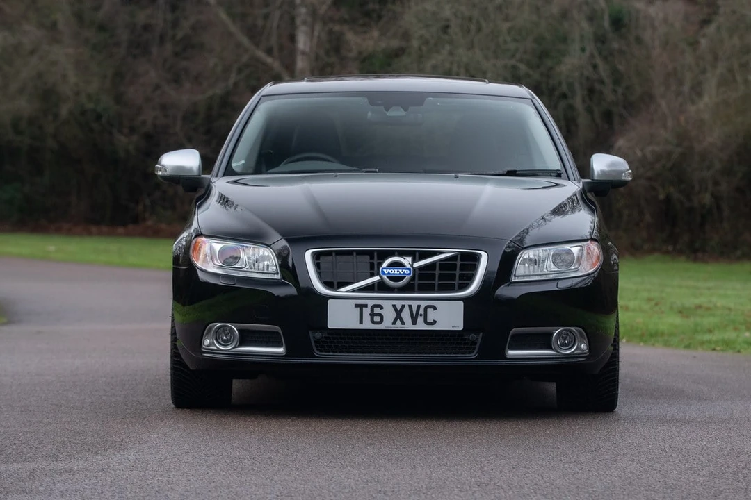 2025 Volvo V70 3rd Gen - Image 17 of 30