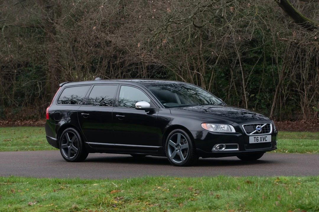 2025 Volvo V70 3rd Gen - Image 20 of 30