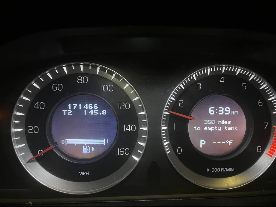 2010 Volvo XC60 1st Gen - Image 10 of 10
