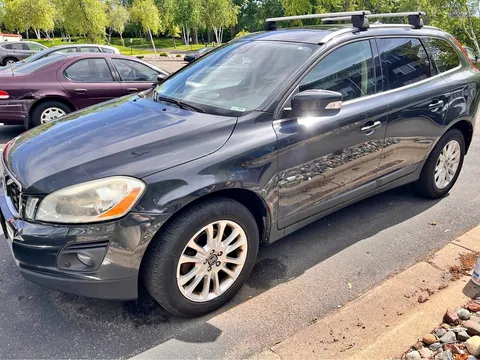 2010 Volvo XC60 T6 Drive-E Sport Utility 4D