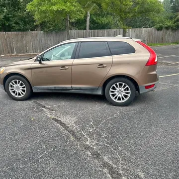 2010 Volvo XC60 T6 Sport Utility 4D