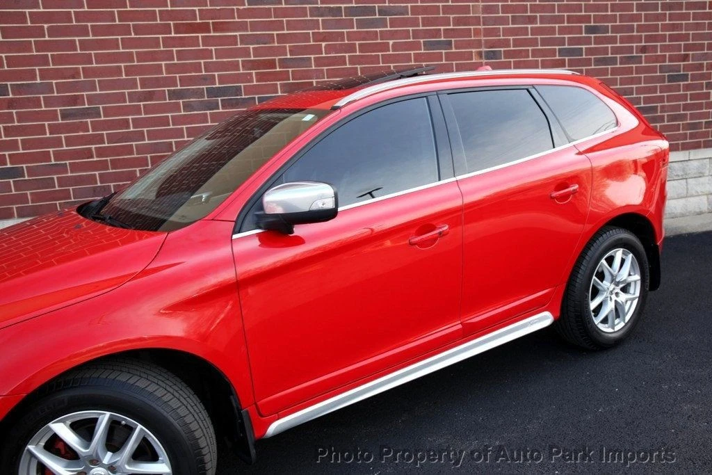 2010 Volvo XC60 1st Gen - Image 5 of 12