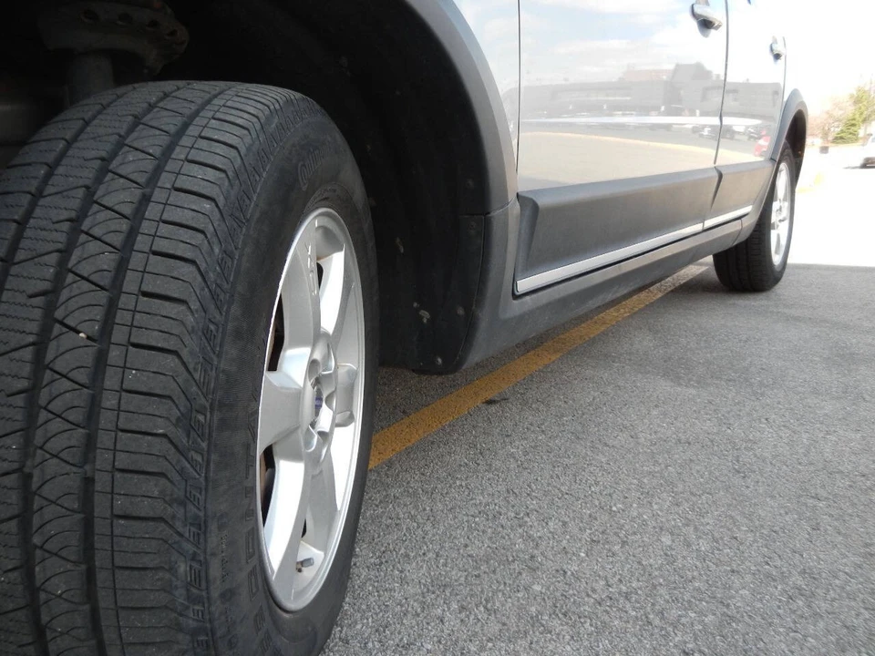 2010 Volvo XC70 3rd Gen - Image 13 of 21