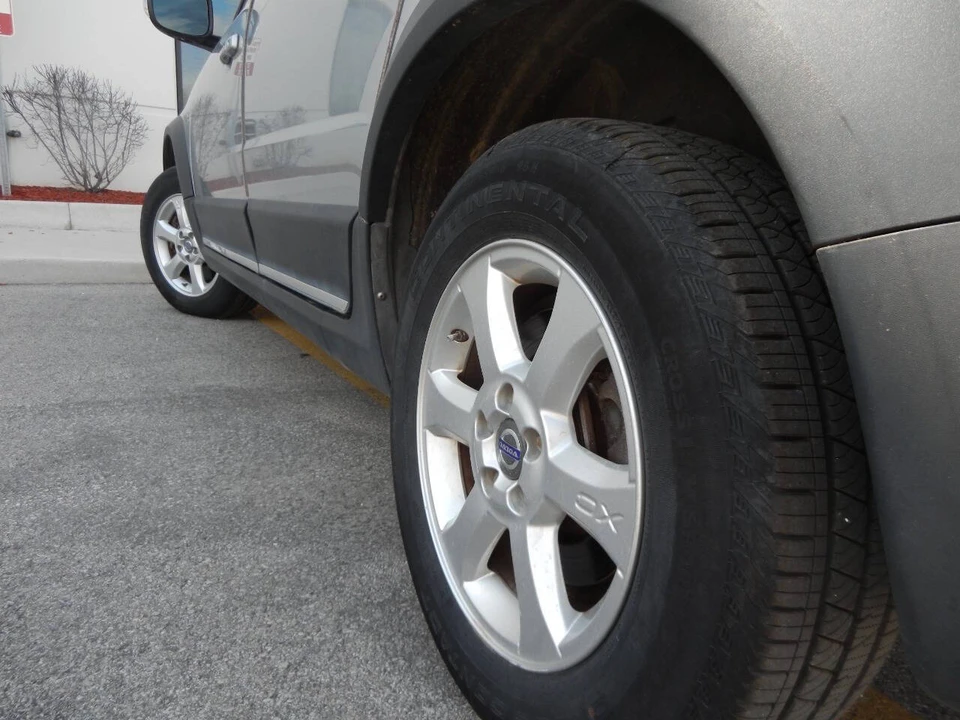 2010 Volvo XC70 3rd Gen - Image 12 of 12