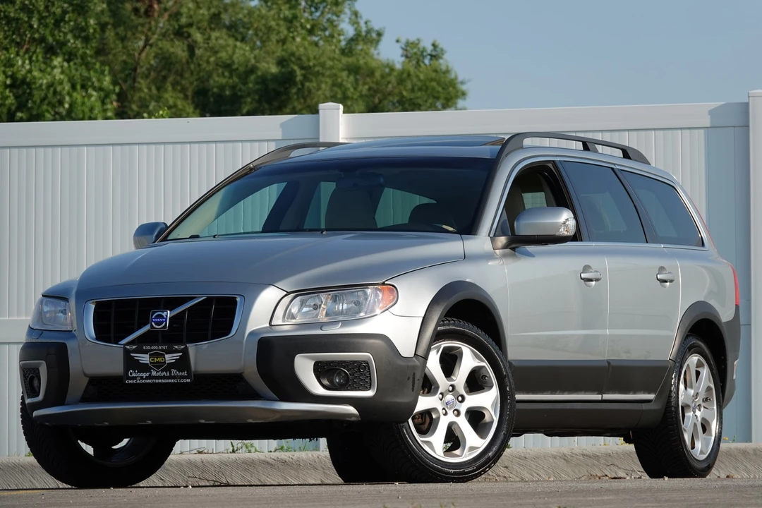 2010 Volvo XC70 3rd Gen - Image 4 of 31