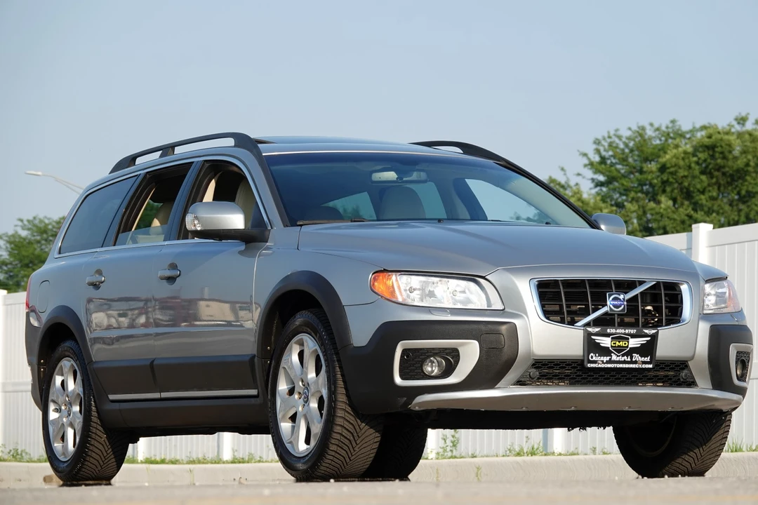 2010 Volvo XC70 3rd Gen - Image 19 of 31