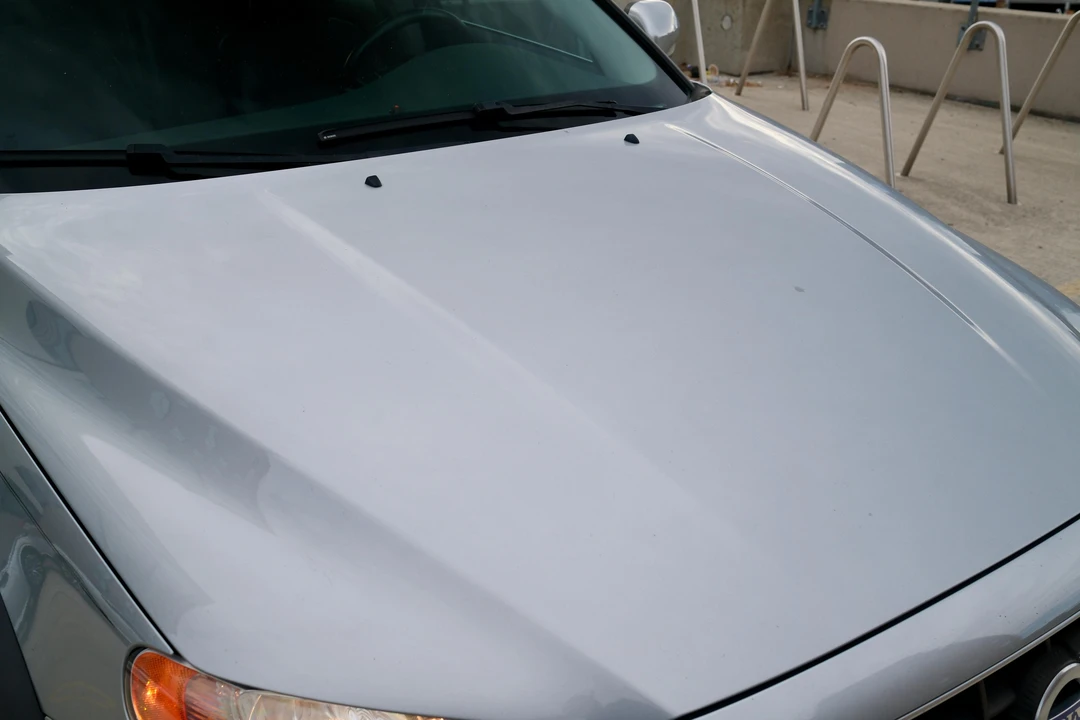 2010 Volvo XC70 3rd Gen - Image 17 of 31