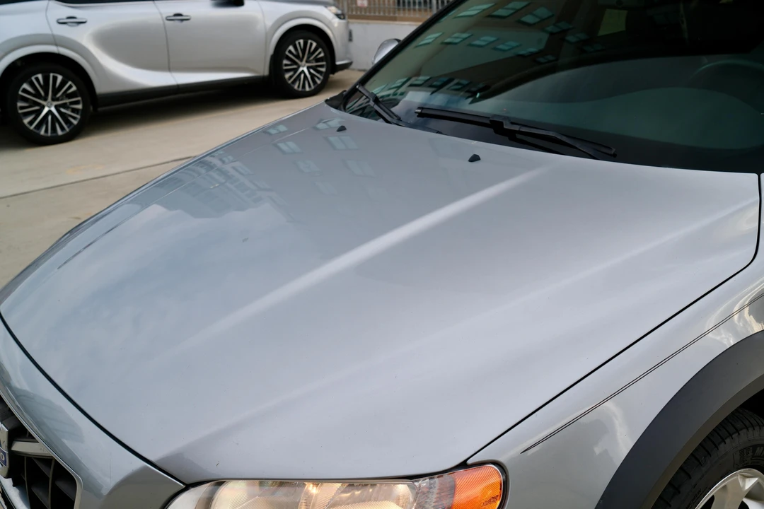 2010 Volvo XC70 3rd Gen - Image 19 of 31