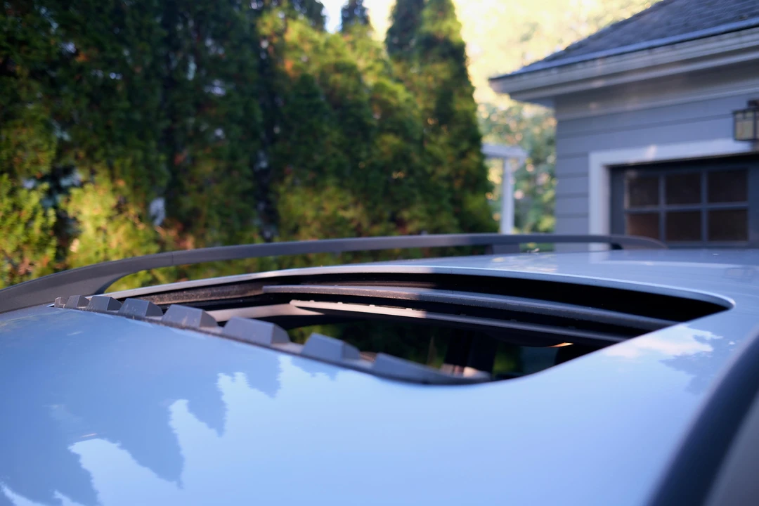 2010 Volvo XC70 3rd Gen - Image 22 of 31