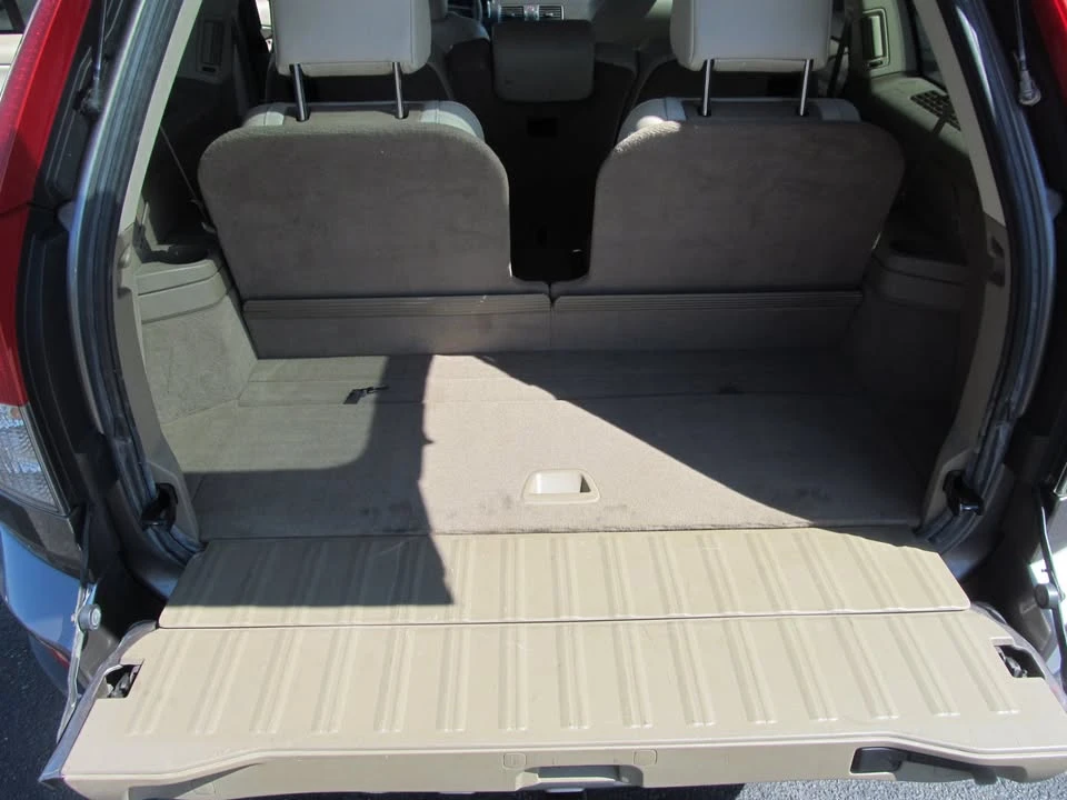 2010 Volvo XC90 1st Gen - Image 18 of 20