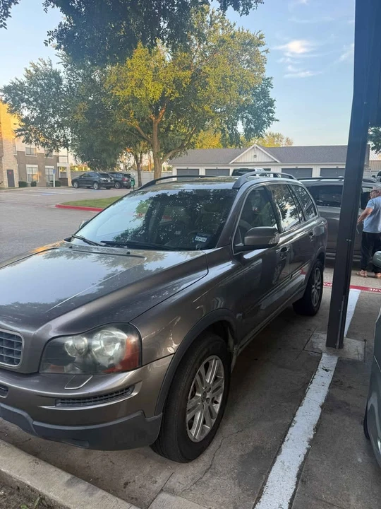 2010 Volvo XC90 1st Gen - Image 5 of 9