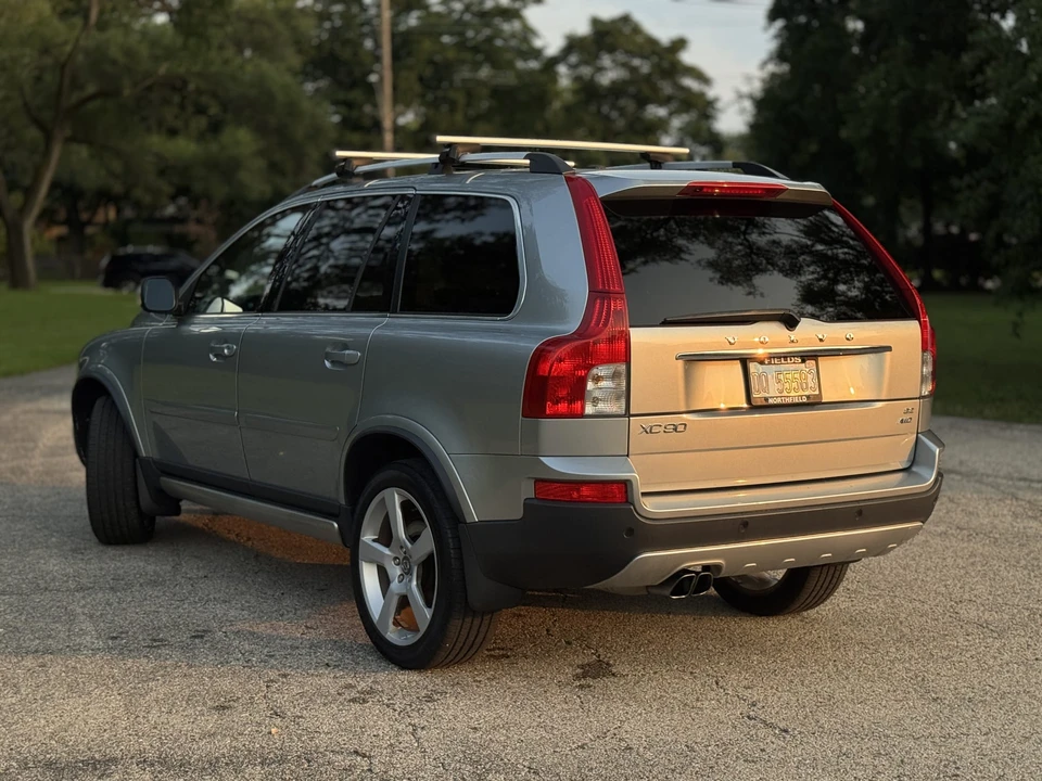 2010 Volvo XC90 1st Gen - Image 18 of 31