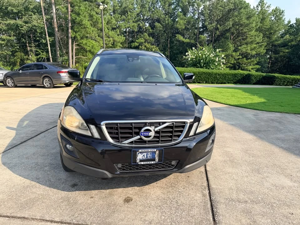2010 Volvo XC60 1st Gen - Image 3 of 19