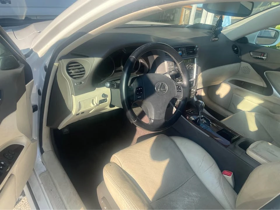 2010 Lexus IS 2nd Gen - Image 3 of 5