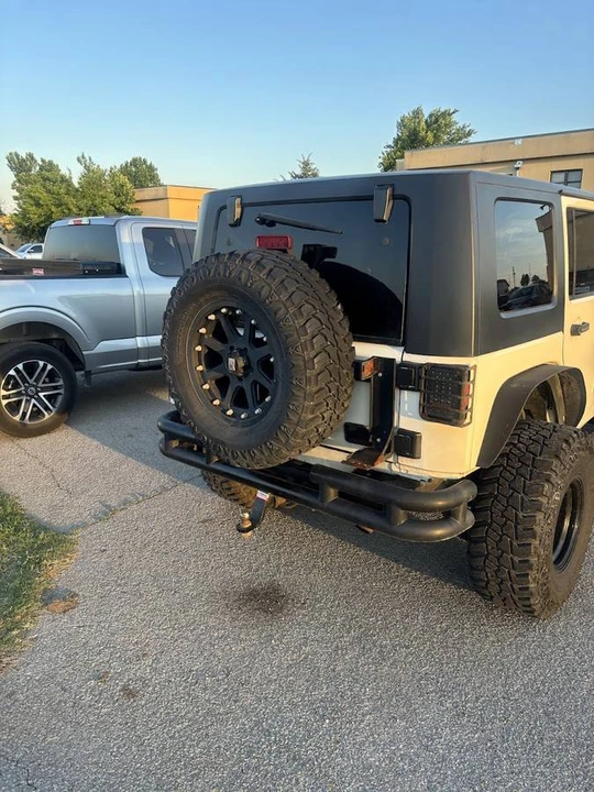 2010 Jeep Wrangler - Image 5 of 6