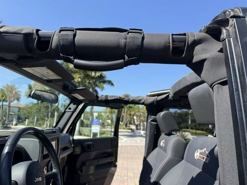 2010 Jeep JK Wrangler - Image 8 of 21