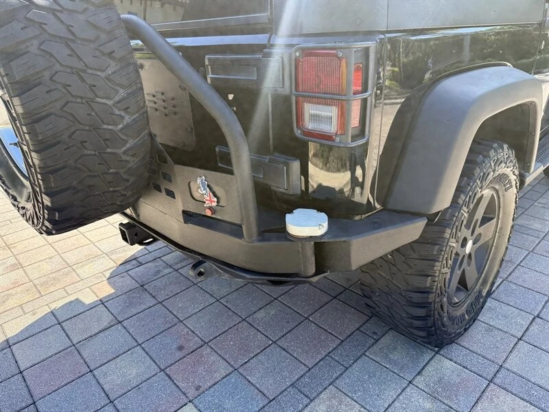 2010 Jeep JK Wrangler - Image 19 of 21