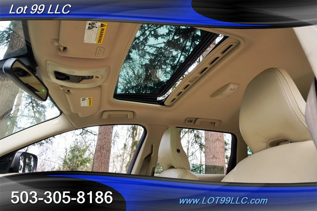 2010 Volvo XC70 3rd Gen - Image 3 of 4