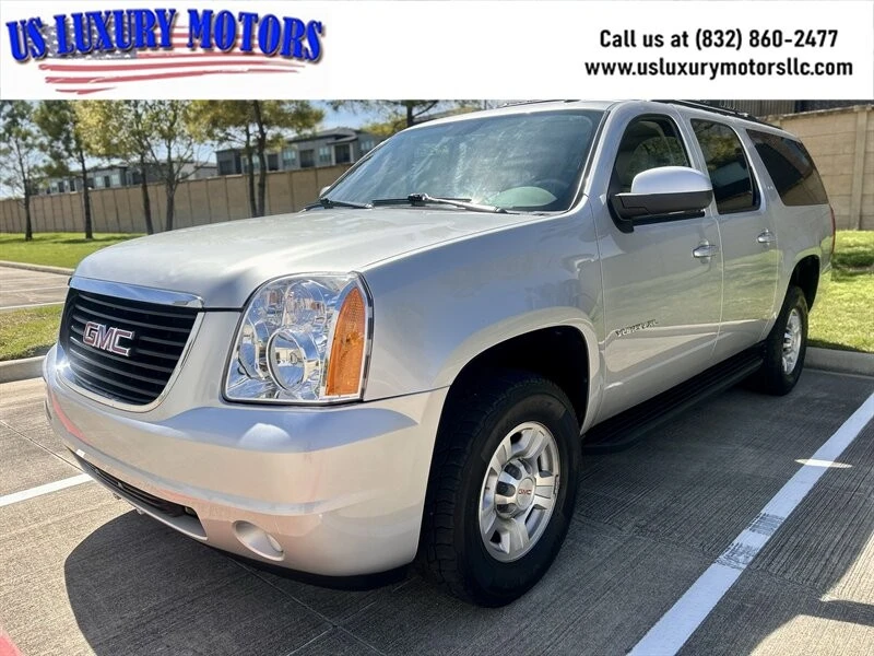 2010 GMC Yukon 3rd Gen - Image 3 of 4