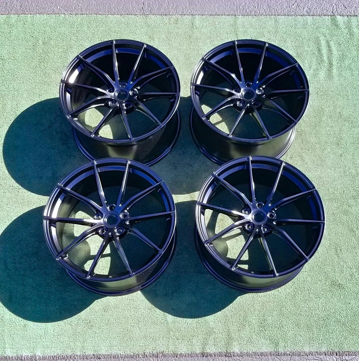 Parts & Memorabilia Other Wheels - Image 3 of 31