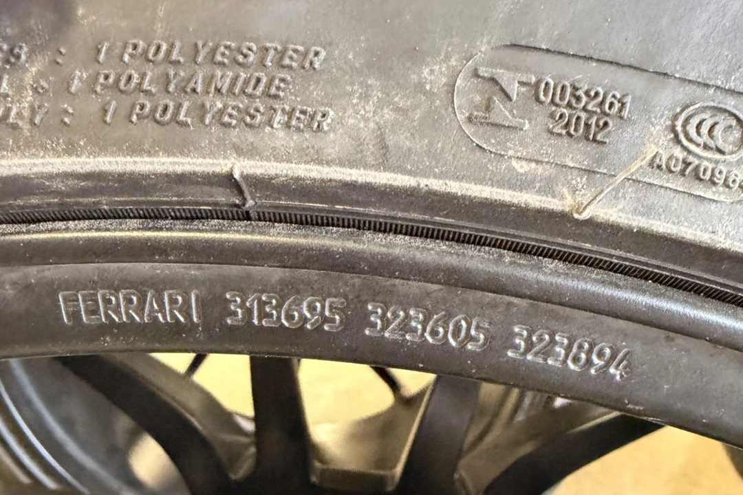 Parts & Memorabilia Other Wheels - Image 3 of 4