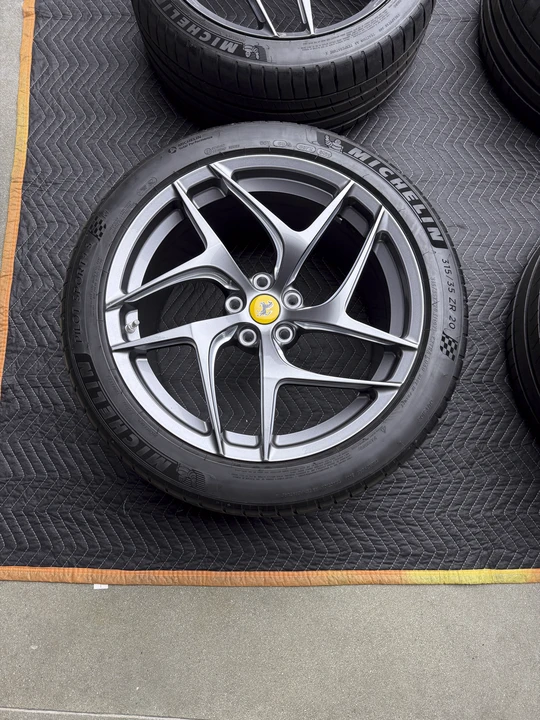 Parts & Memorabilia Other Wheels - Image 7 of 31
