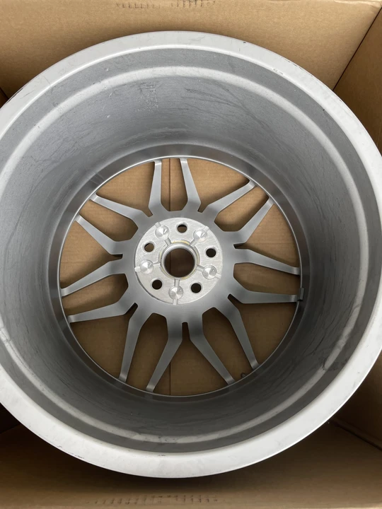 Parts & Memorabilia Other Wheels - Image 16 of 29