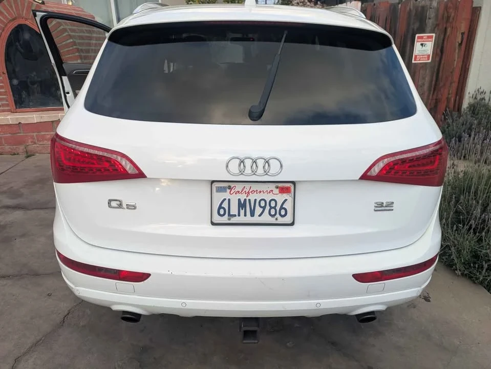 2010 Audi 8R Q5 - Image 6 of 10