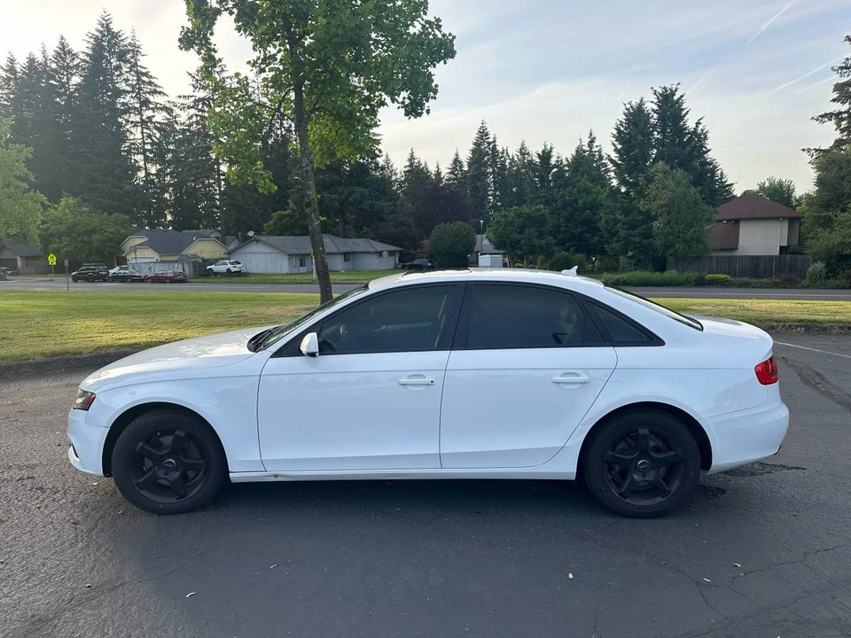 2010 Audi B8 A4 - Image 2 of 12