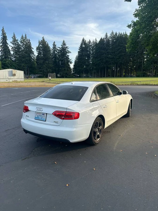 2010 Audi B8 A4 - Image 4 of 12