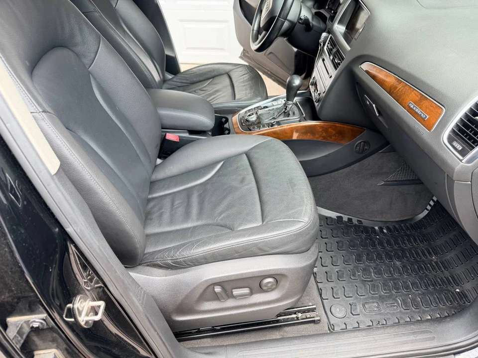 2010 Audi 8R Q5 - Image 3 of 16