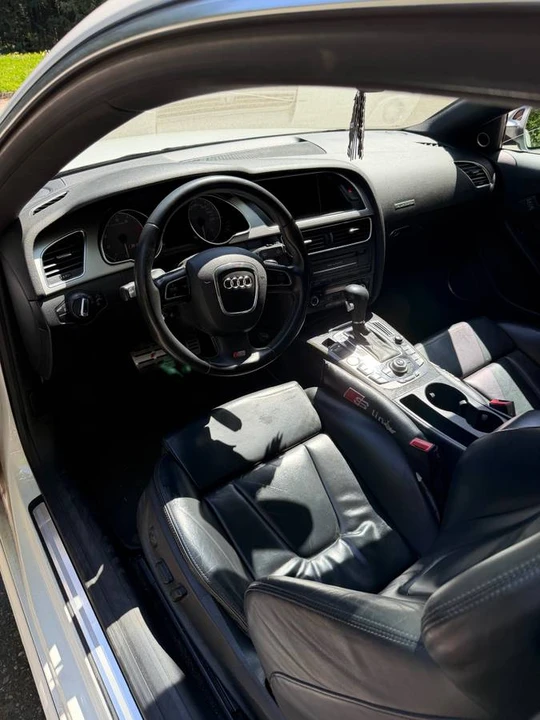 2010 Audi B8 S5 - Image 2 of 12