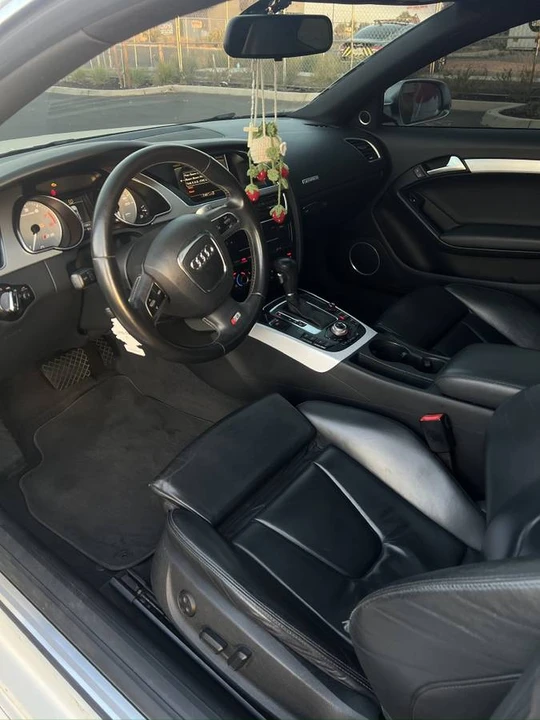 2010 Audi B8 S5 - Image 3 of 4