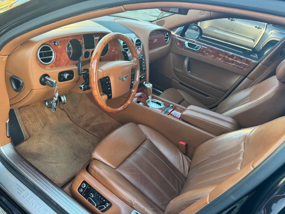 2010 Bentley Continental Flying Spur - Image 9 of 15
