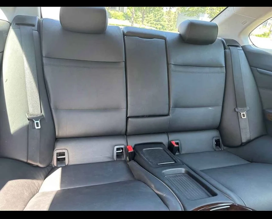 2010 BMW E90 3 Series Sedan - Image 7 of 8