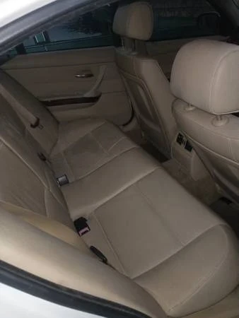 2010 BMW E90 3 Series Sedan - Image 2 of 6
