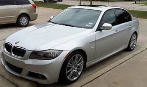 2010 BMW M5 - Image 3 of 16