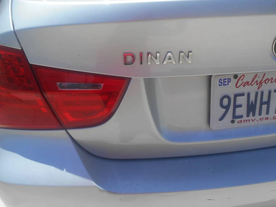 2010 BMW M5 - Image 11 of 16