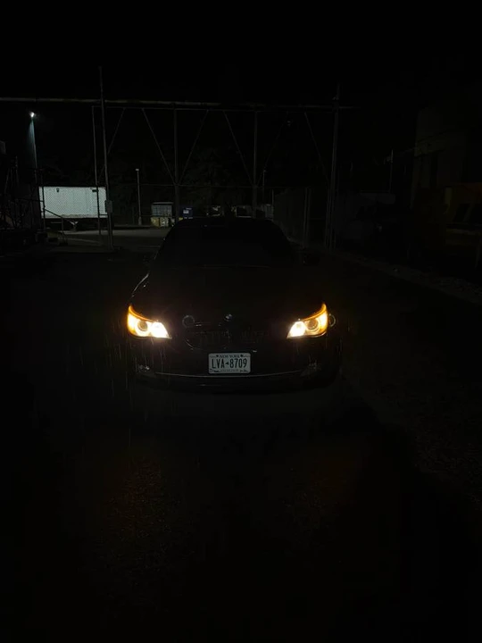2010 BMW E60 5 Series Sedan - Image 6 of 8