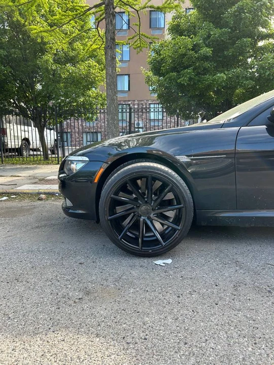 2010 BMW E63/E64 645Ci & 650i - Image 7 of 23