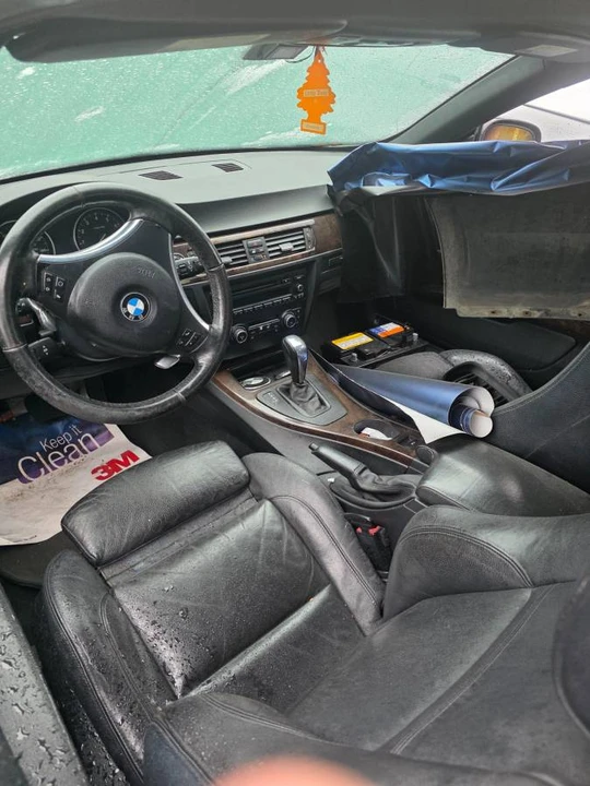 2010 BMW E93 3 Series Convertible - Image 3 of 3