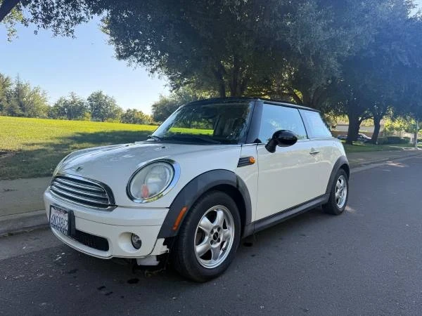 2010 Mini Mini John Cooper Works 2nd Gen - Image 10 of 21