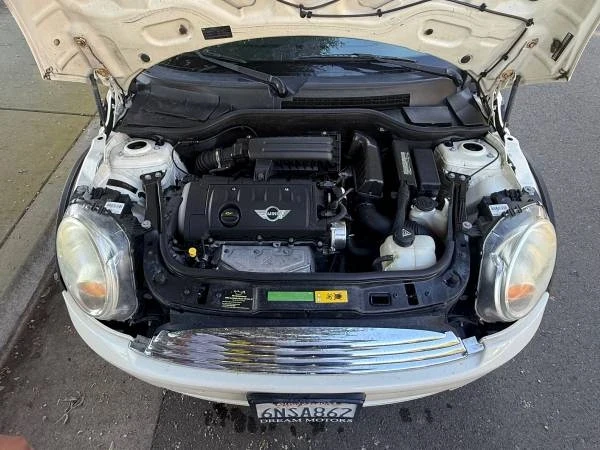 2010 Mini Mini John Cooper Works 2nd Gen - Image 14 of 21
